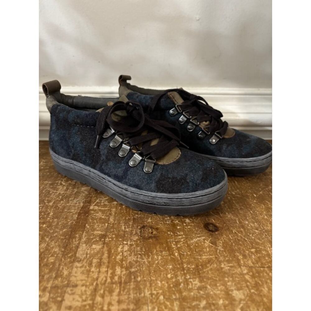 OTBT Green Lake Boot Lace Up Shoe Outdoor Hiking Camo Womens 6 NEW